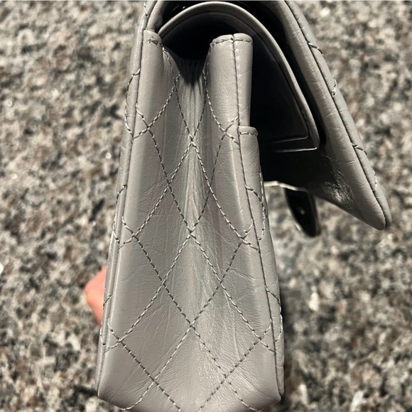 Medium Reissue Style - Picture 14 of 16